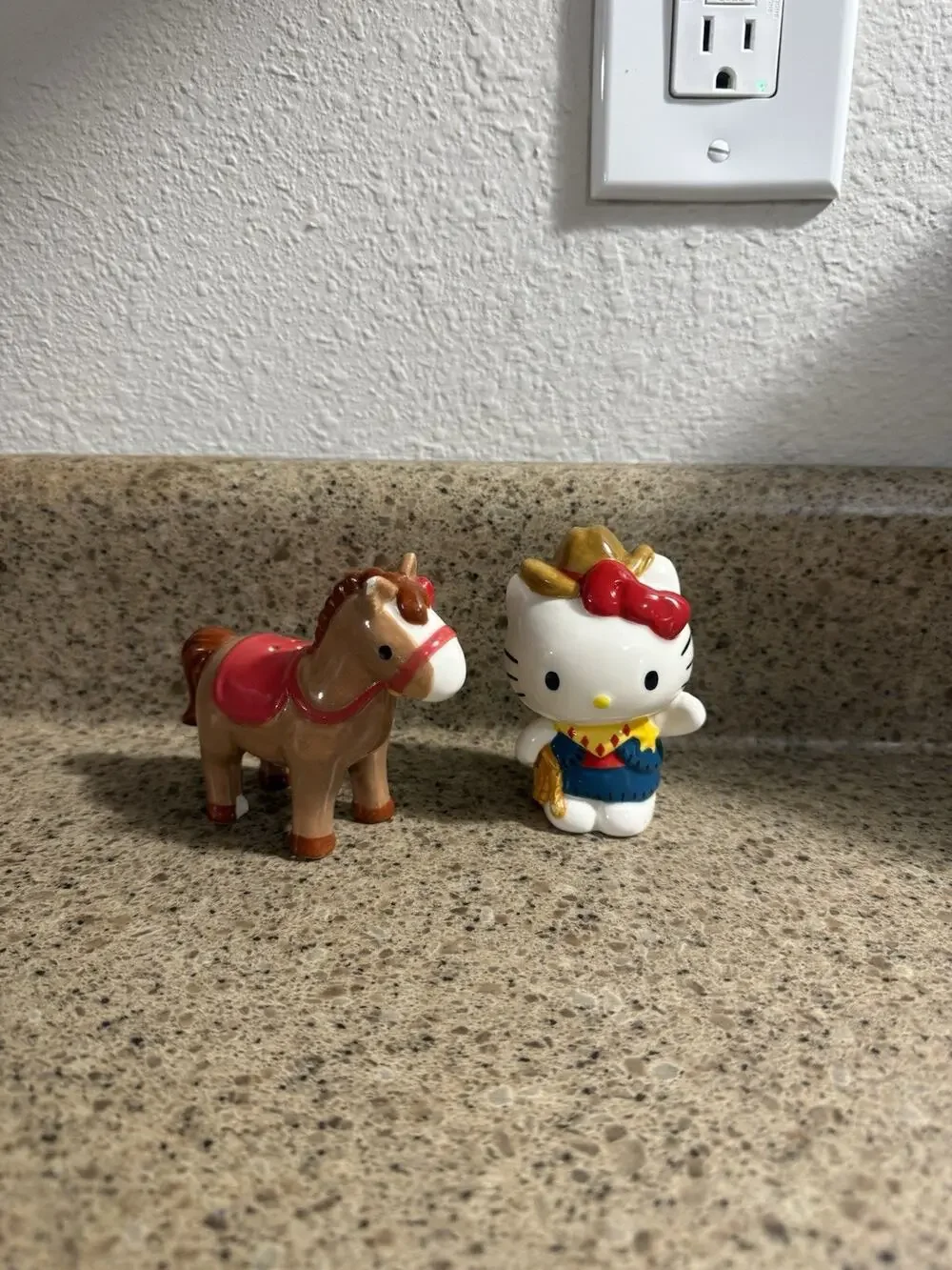 Blue Sky Clayworks HELLO KITTY Cowgirl Horse Western Salt And Pepper Shaker